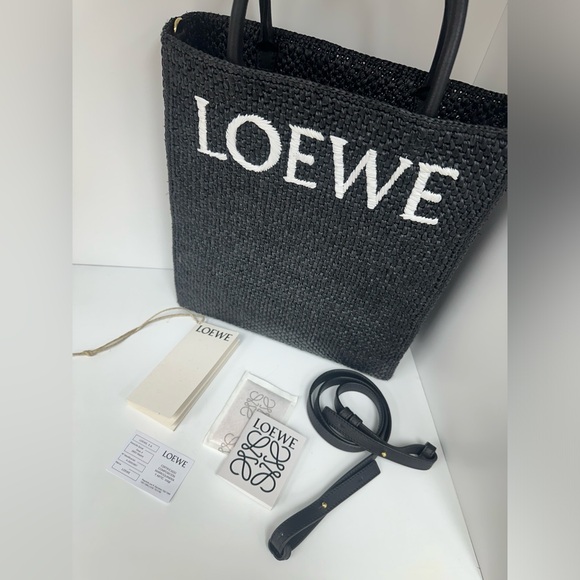 Loewe A4 Raffia & Leather Tote Bag in Black/White - Picture 4 of 6